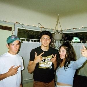 Meet your Posher, Milad